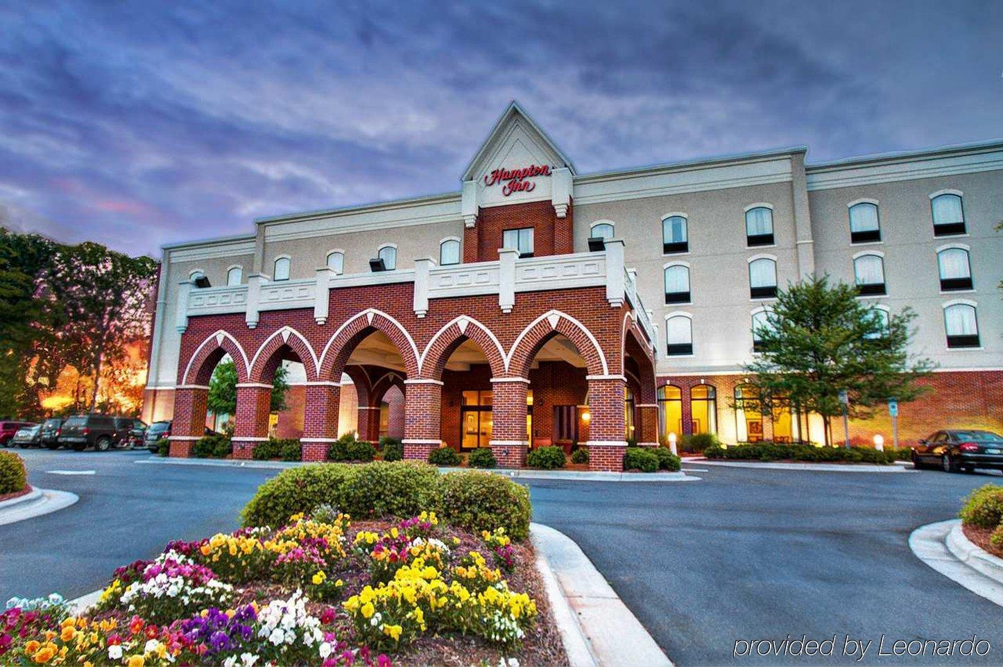 Hampton Inn Belmont At Montcross Bagian luar foto